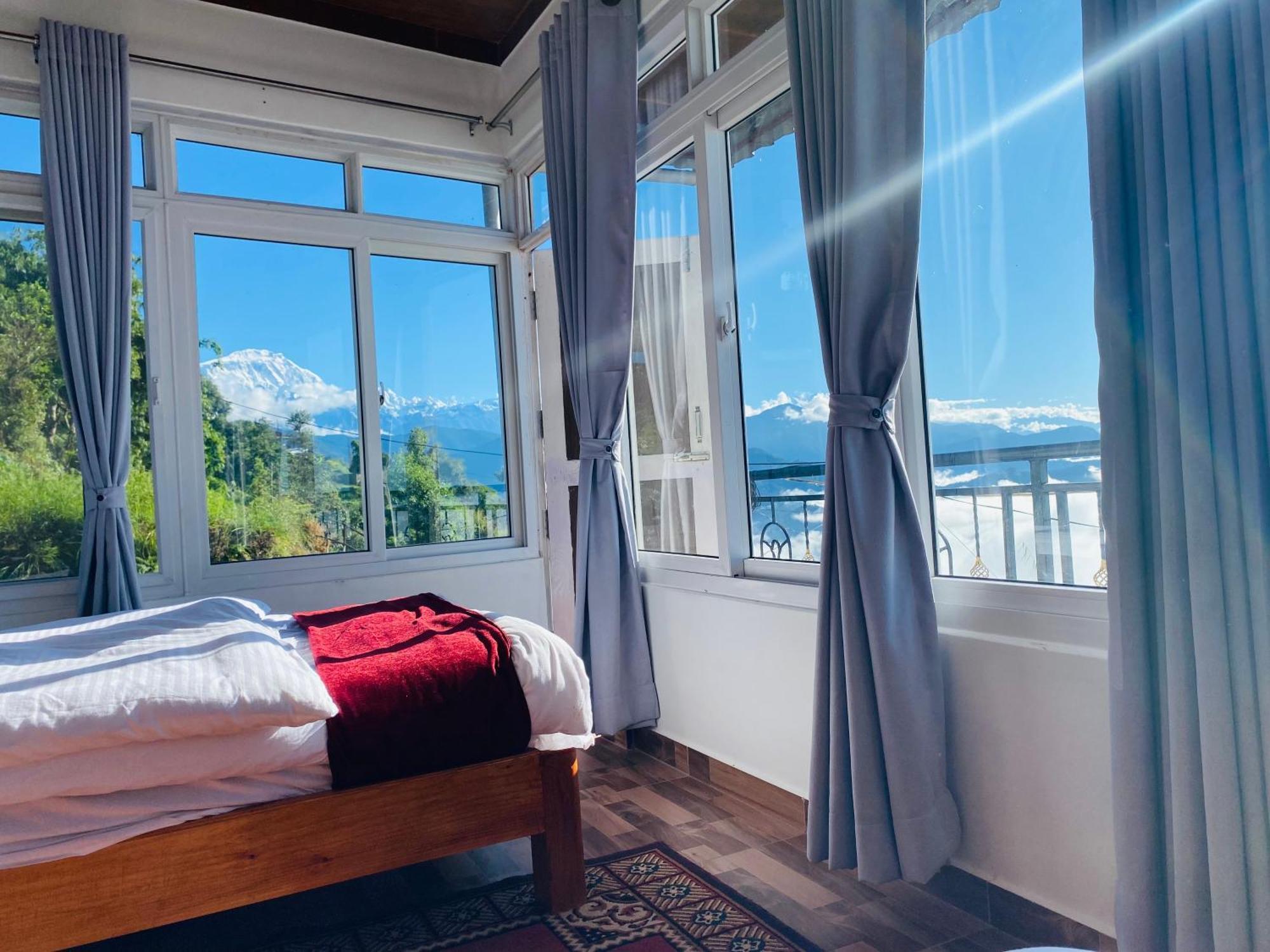 Panoramic View Guest House Sarangkot Покхара Экстерьер фото