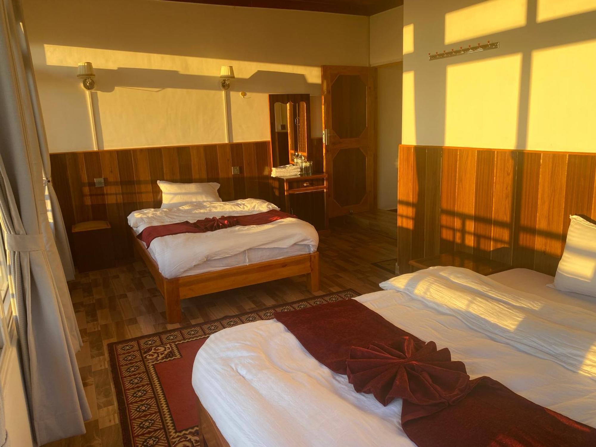 Panoramic View Guest House Sarangkot Покхара Экстерьер фото